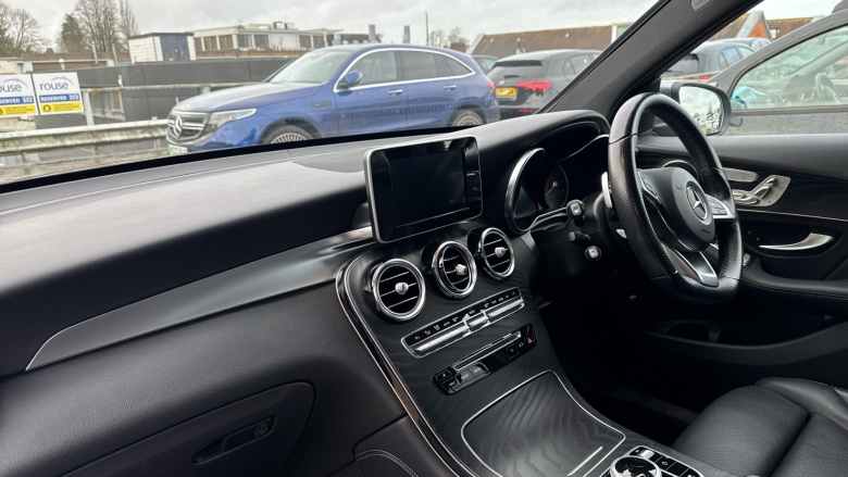 Mercedes-Benz GLC 250 4Matic AMG Line Premium 5dr 9G-Tronic Petrol Estate